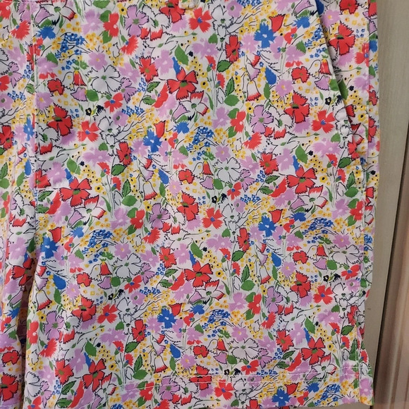 Gap - Gap for Good Multicolor Floral 5" Cotton Blend Shorts in Size 14 - Picture 6 of 16